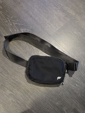 Black Fabletics Belt Bag